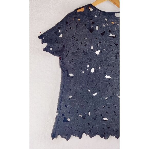 Tunic Top Black Eyelet Emrodrey Floral Short Sleeve Cut-Out Blouse Sz L Boho - Picture 10 of 11